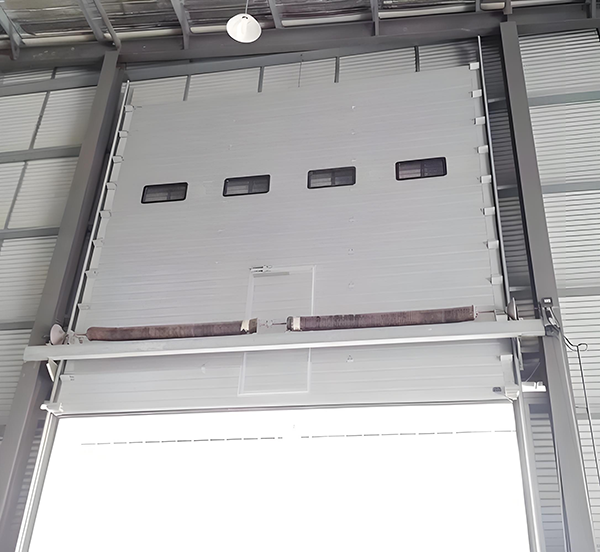 共和工业滑升门 共和工业滑升门