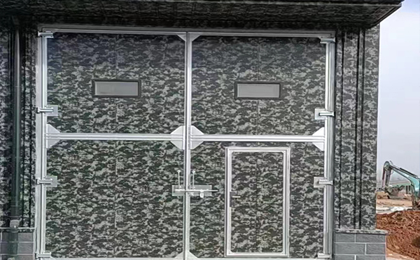 共和工业平开门