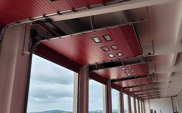 共和工业翻板门