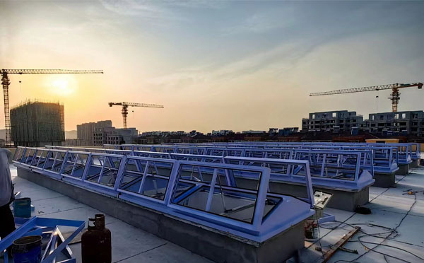 消防共和排烟窗工作原理