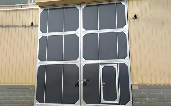 厂房共和工业门选择与维护全解析：提升效率与安全的关键要素